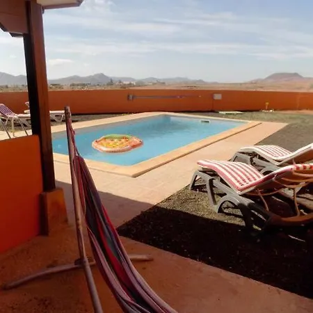 Beautiful House With Pool - 'casa Mar Y Tierra' Hébergement de vacances