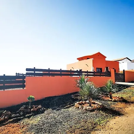 Beautiful House With Pool - 'casa Mar Y Tierra' Hébergement de vacances *
